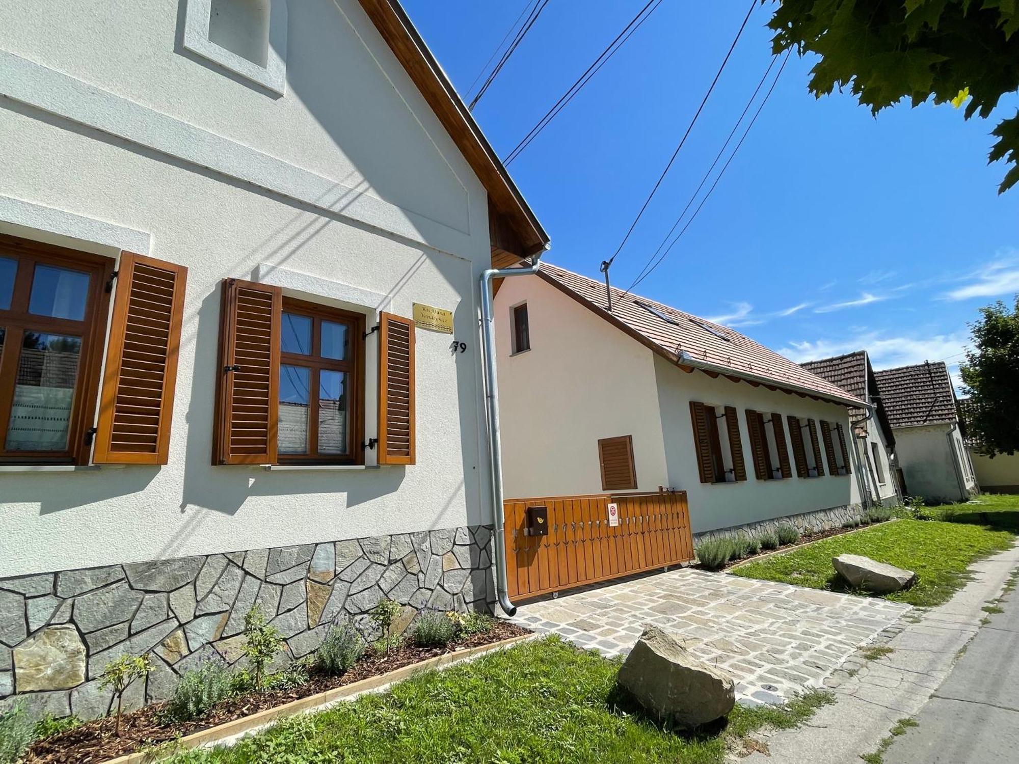 Kis-Duna Vendeghaz Dunabogdány Exterior foto